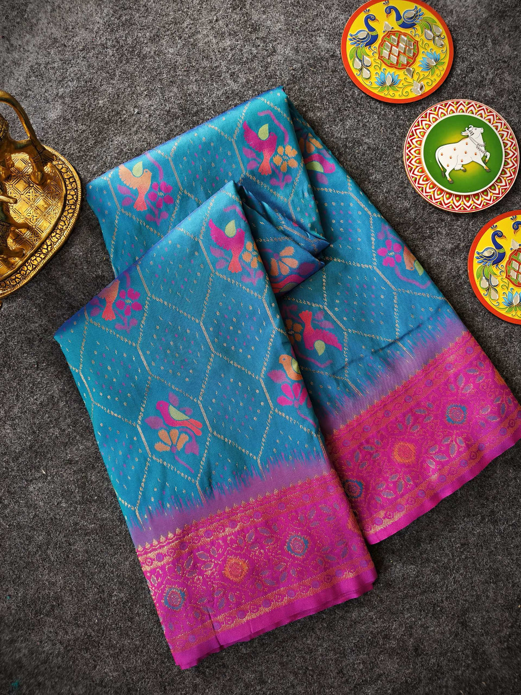 Mameraa Sarees Sky Silk Saree Featuring Elegant Traditional Motifs All Over The Saree With Contrast Blouse-Sky_Blue | Grocsy