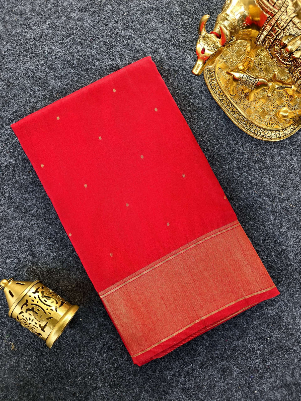 Mameraa Sarees Red Silk Blend Zari Banarasi Weaving Saree With Blouse-Red | Grocsy