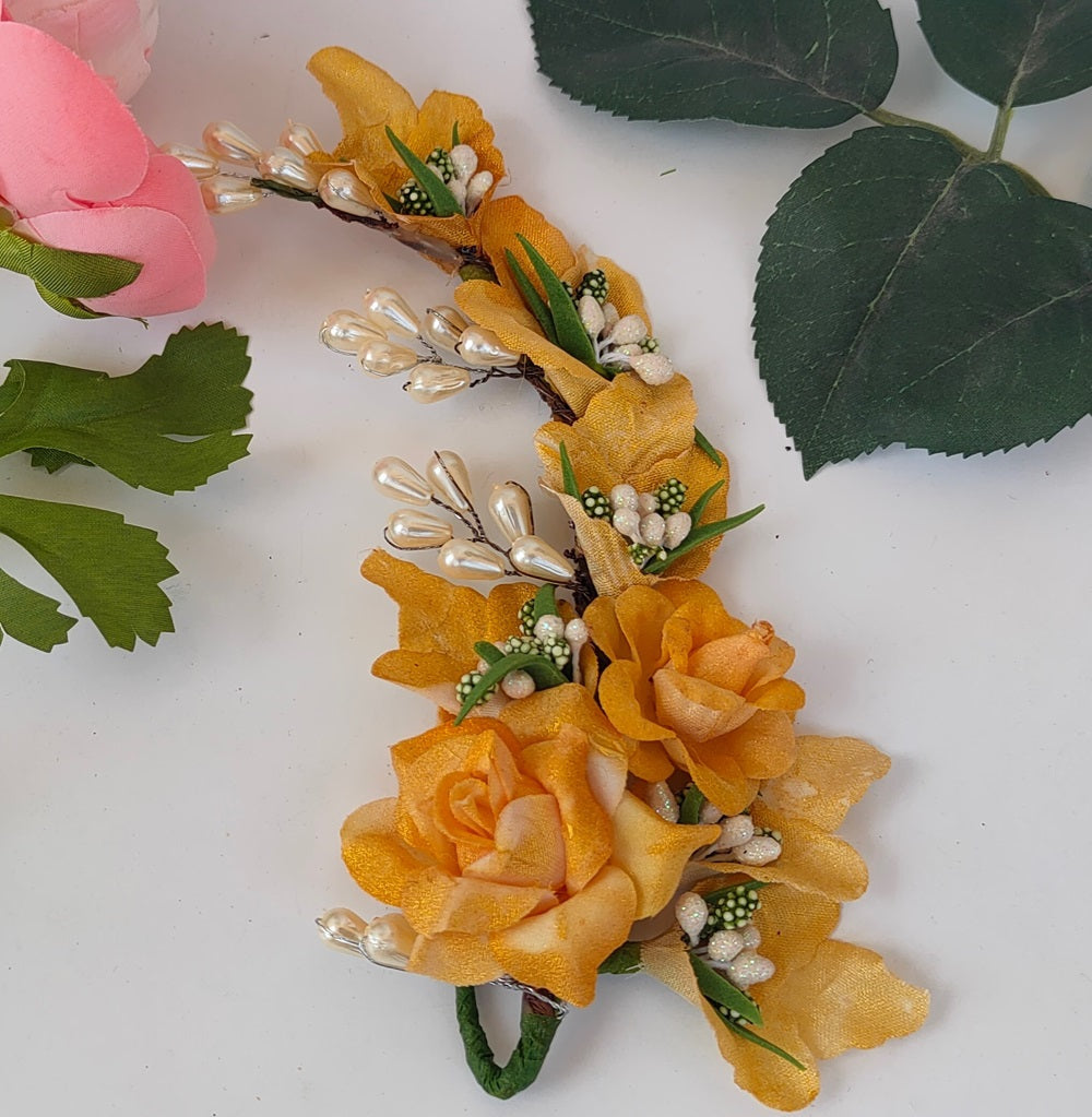 Gold Flower Brooch | Grocsy