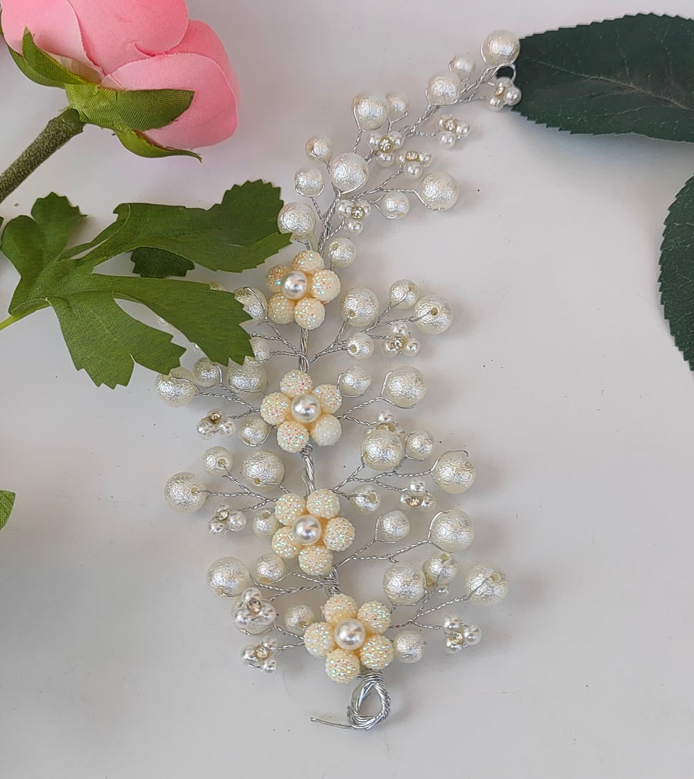 White Bridal Hair Brooch | Grocsy
