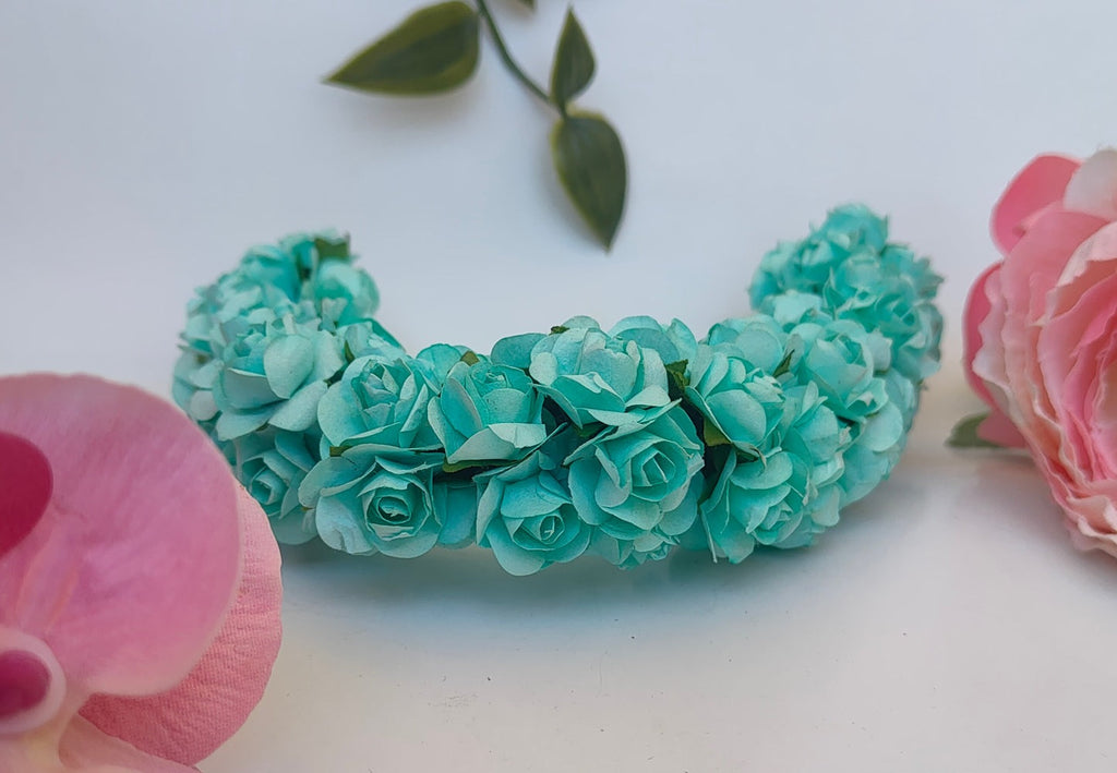 Aquamarine Rose Gajra | Grocsy