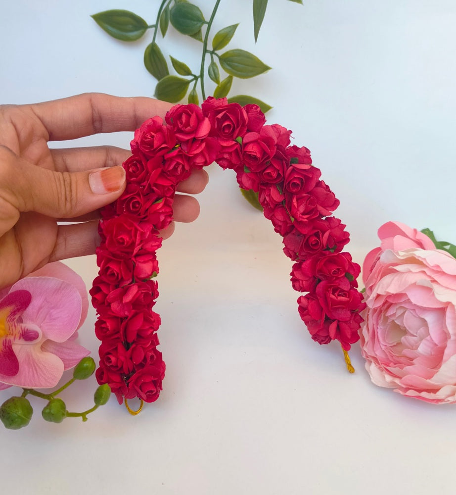 Red Rose Gajra | Grocsy