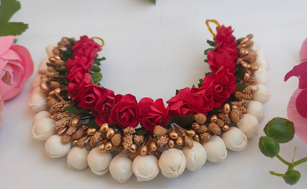Red & Gold Flower Hair Gajra | Grocsy
