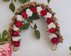 Maroon & white Rose Gajra | Grocsy