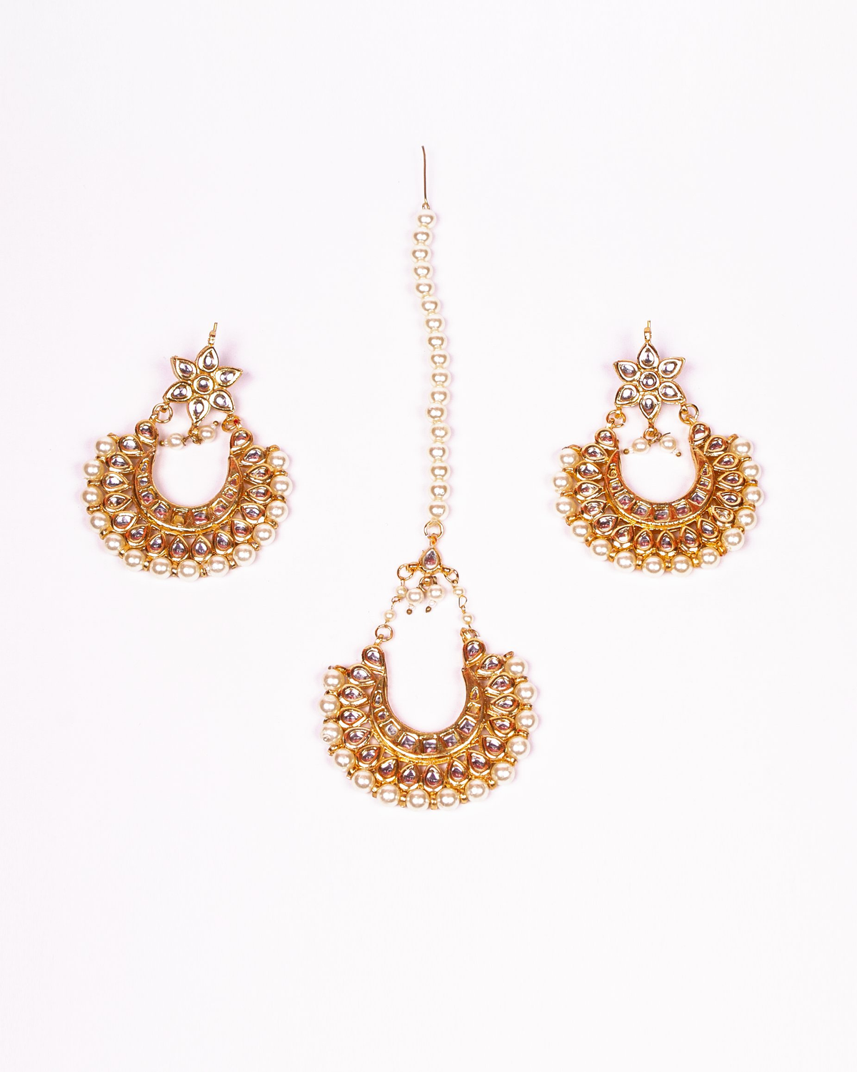 Gold-Polished Alloy Pearl And Kundan Choker Necklace Set - The Pari | Grocsy