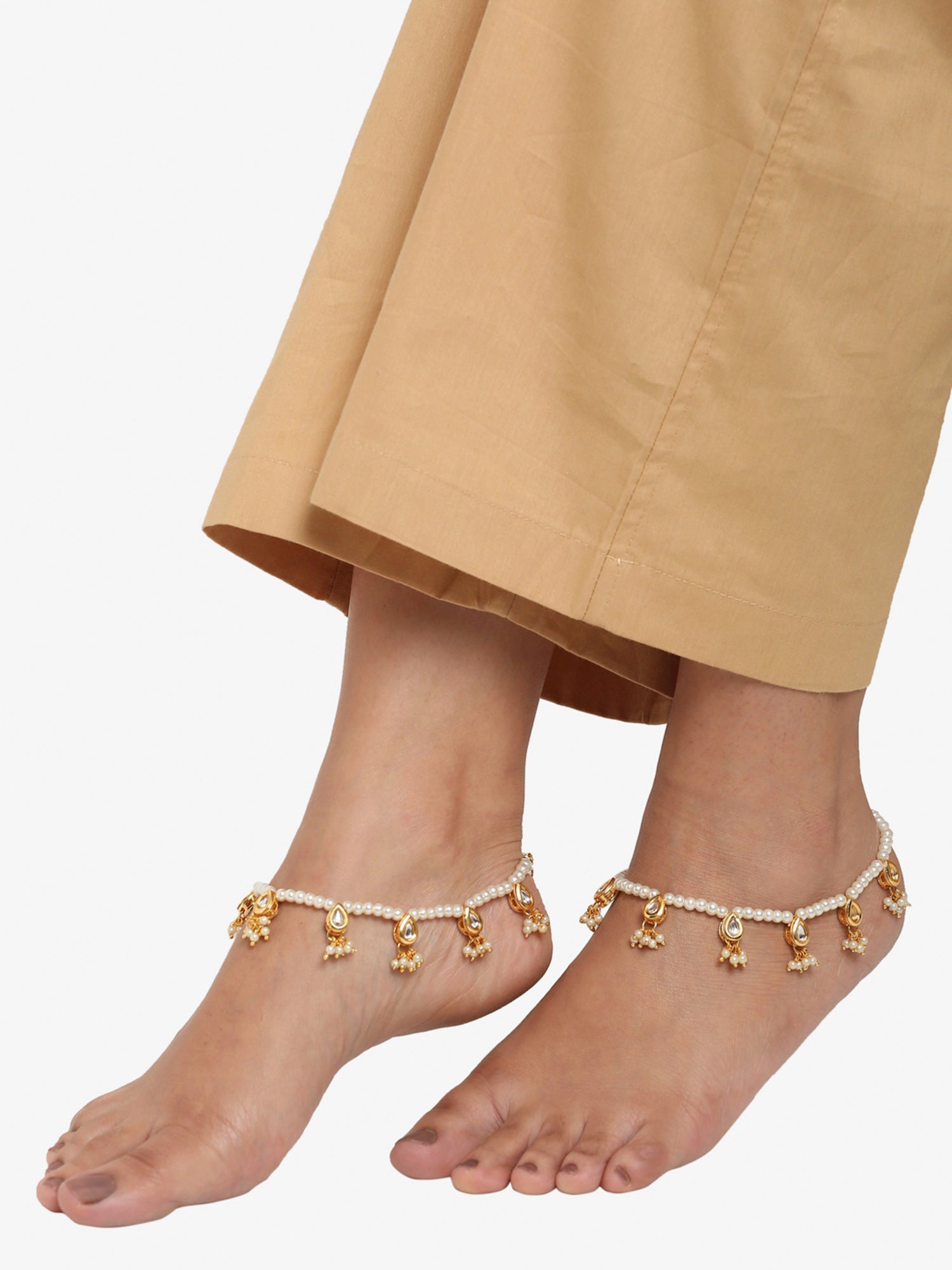 Women's White Gold Pearl Anklets - Ruby Raang | Grocsy