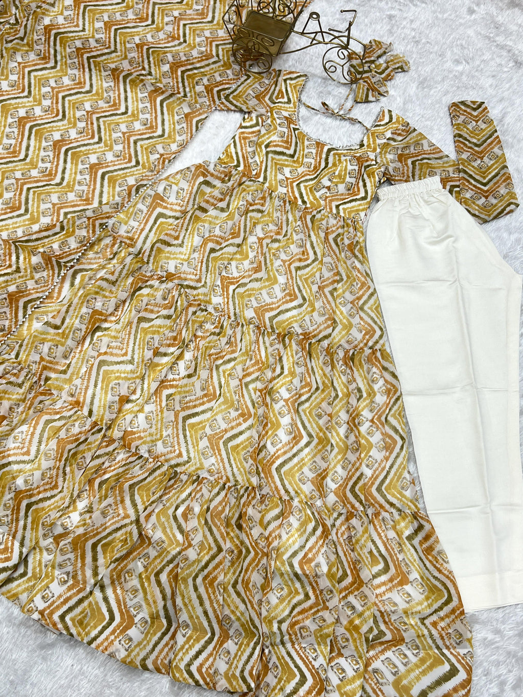 Lorenvalley Fashion Yellow Pure Faux Georgette Zigzag Print Fully Flair Anarkali Pant With Dupatta - Yellow | Grocsy