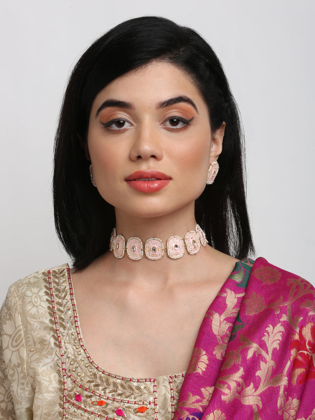 Kundan Choker With Pearls, Earrings & Maang Tikka - Ruby Raang | Grocsy