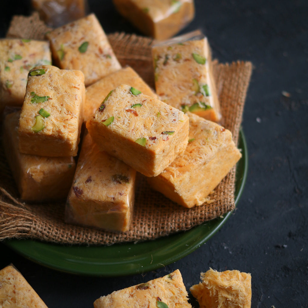 Almond House Son Papdi | Grocsy