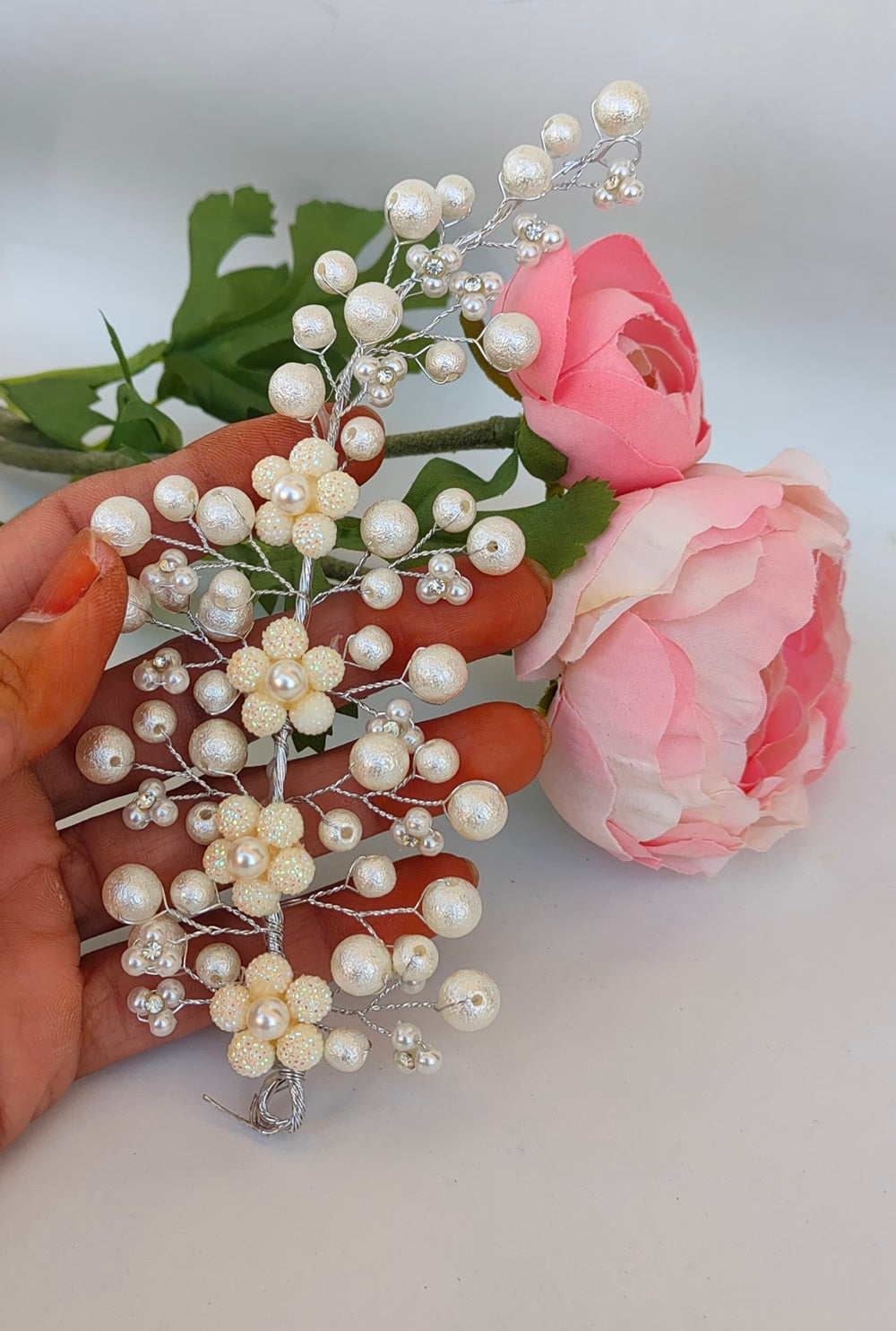 White Bridal Hair Brooch | Grocsy