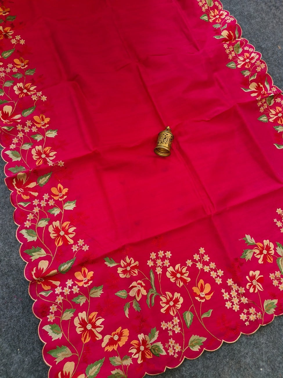Mameraa Sarees Red Matka Silk Saree With Heavy Floral Embroidery Border With Running Blouse-Red | Grocsy