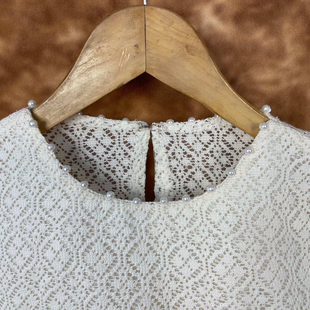 Radiant Glow Cream Coloured Cotton Less Ready to Wear Blouse - kapda Tailor | Grocsy