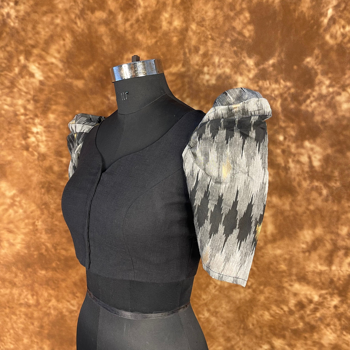 Aurora Black Black Coloured Cotton / Chanderi Ready to Wear Blouse - kapda Tailor | Grocsy