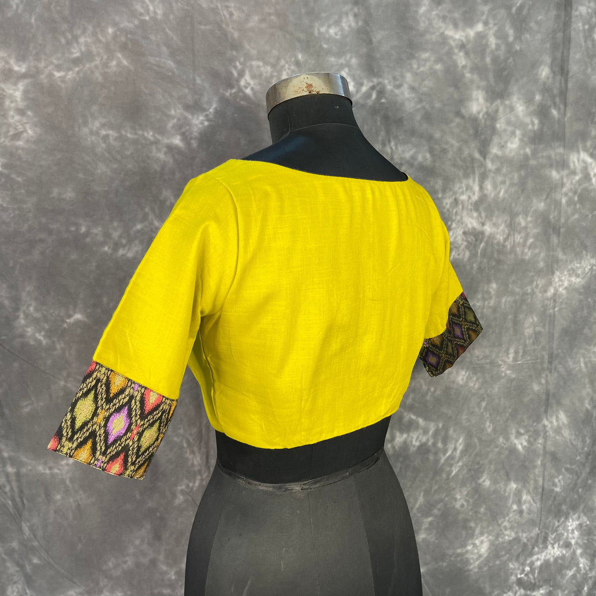Kachha Nimboo Lemon Yellow Coloured Cotton /Jackard Ready to Wear Blouse - kapda Tailor | Grocsy