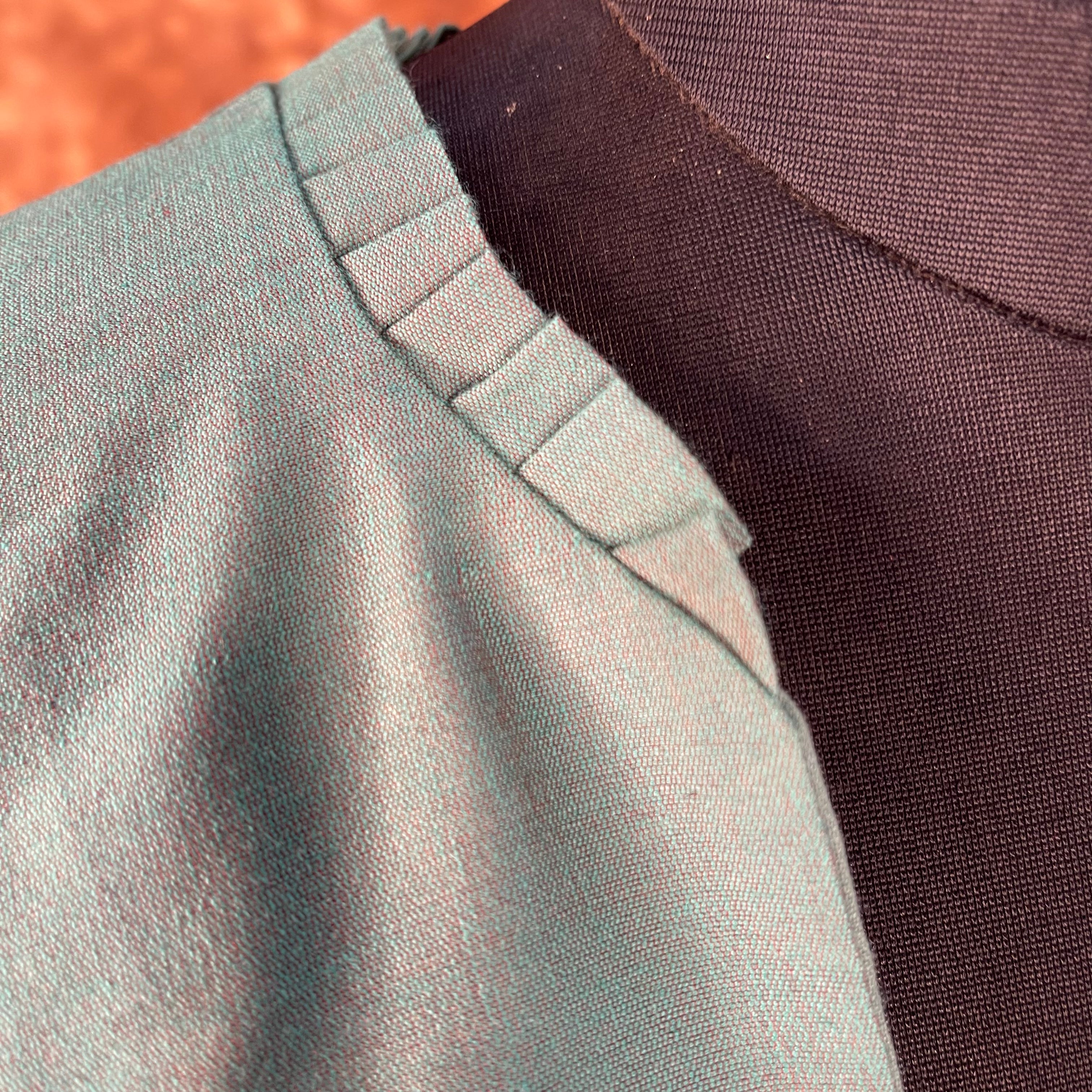 Greesy Fashion Sage Green Coloured Silk Cotton Ready to Wear Blouse - kapda Tailor | Grocsy