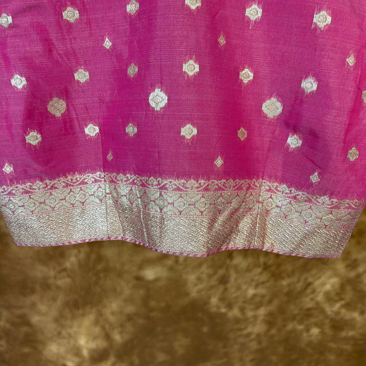 Mann Mohanaa Pink Coloured Chanderi Broket Ready to Wear Blouse - kapda Tailor | Grocsy