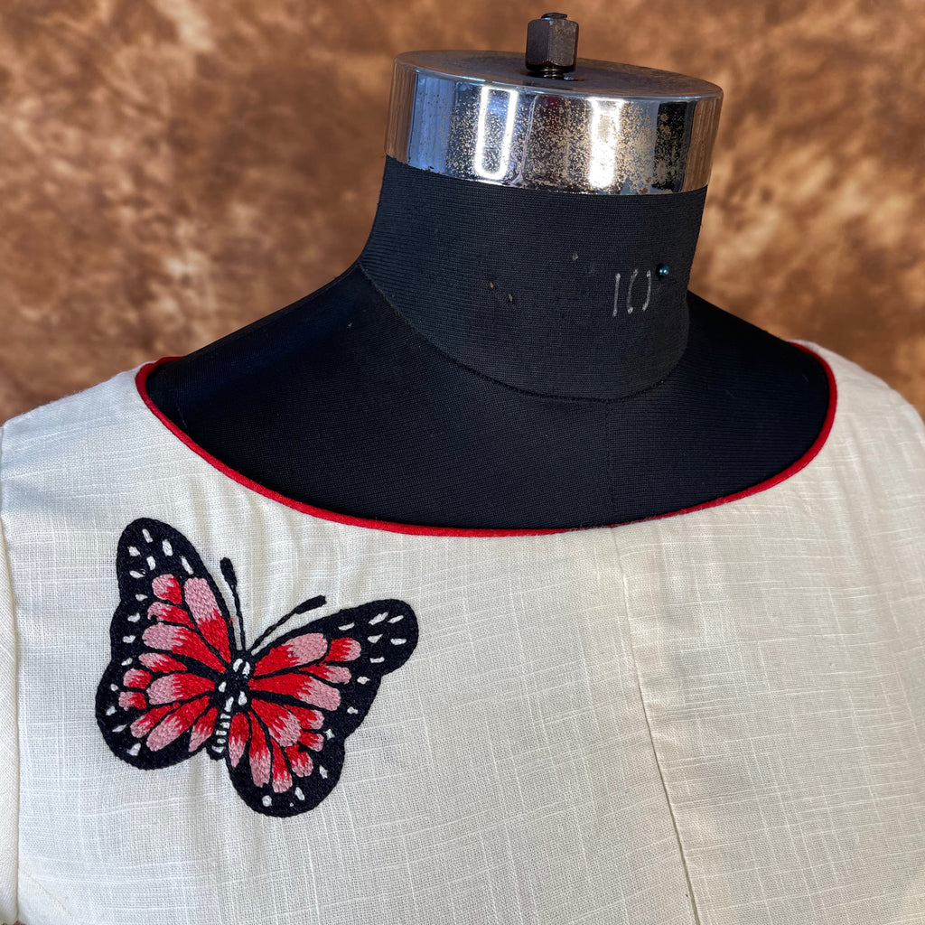 Butterfly Nector Off White Coloured Slub Cotton Ready to Wear Blouse - kapda Tailor | Grocsy