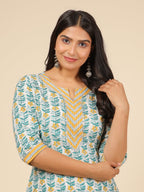 Aramya Straight Soft Cotton Floral Print Women's Kurta - White | Grocsy
