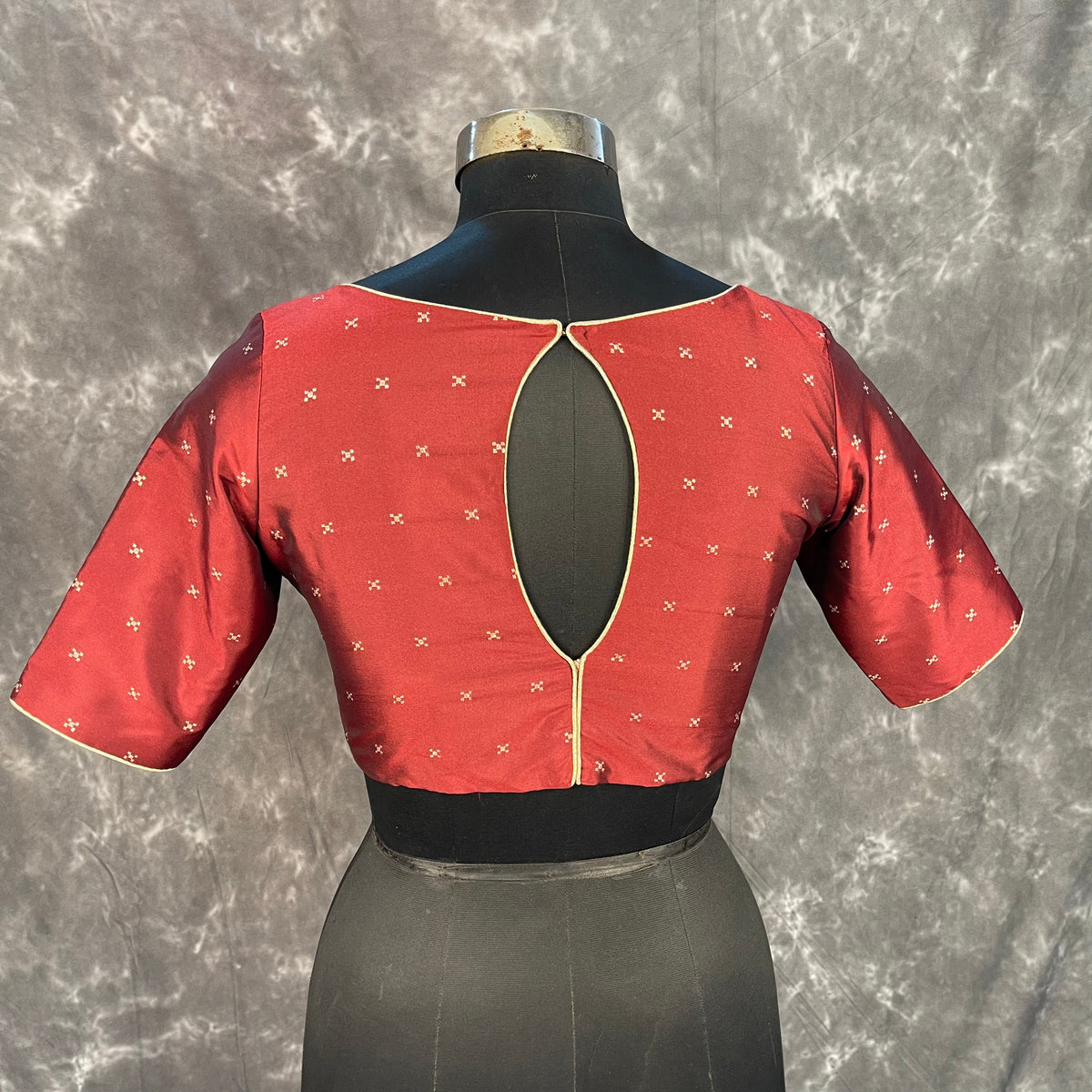 Matargashti Maroon Coloured Silk Ready to Wear Blouse - kapda Tailor | Grocsy