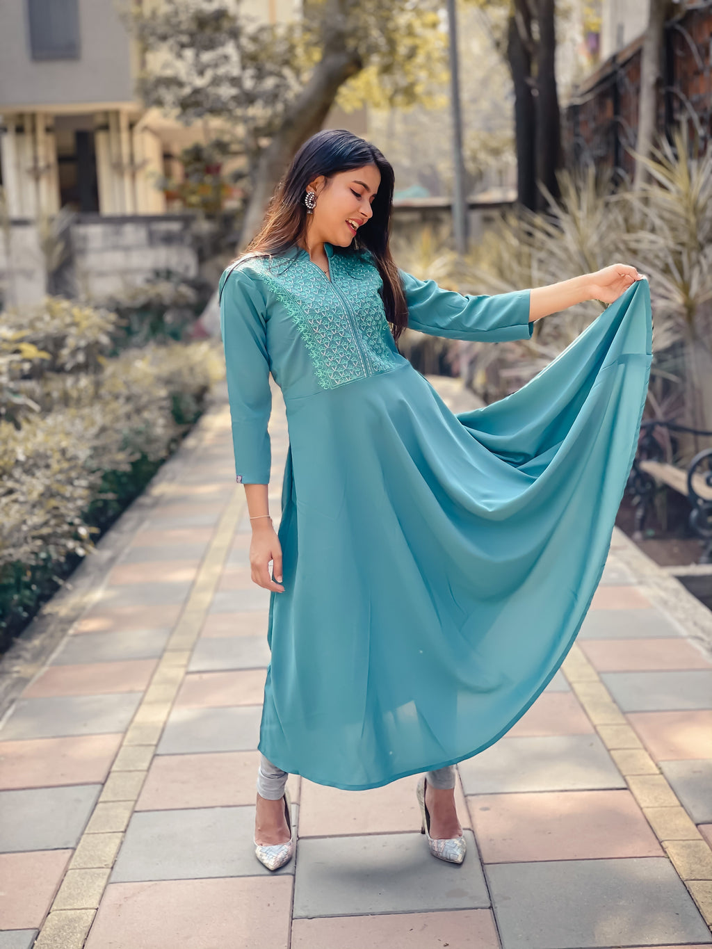 Jompers Women Green Embroidered Yoke Design A-Line Kurta | Grocsy