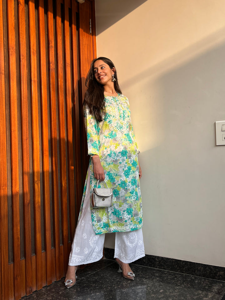 Rangreza Ethnic Leela Mulmul Chikankari Kurta Green | Grocsy