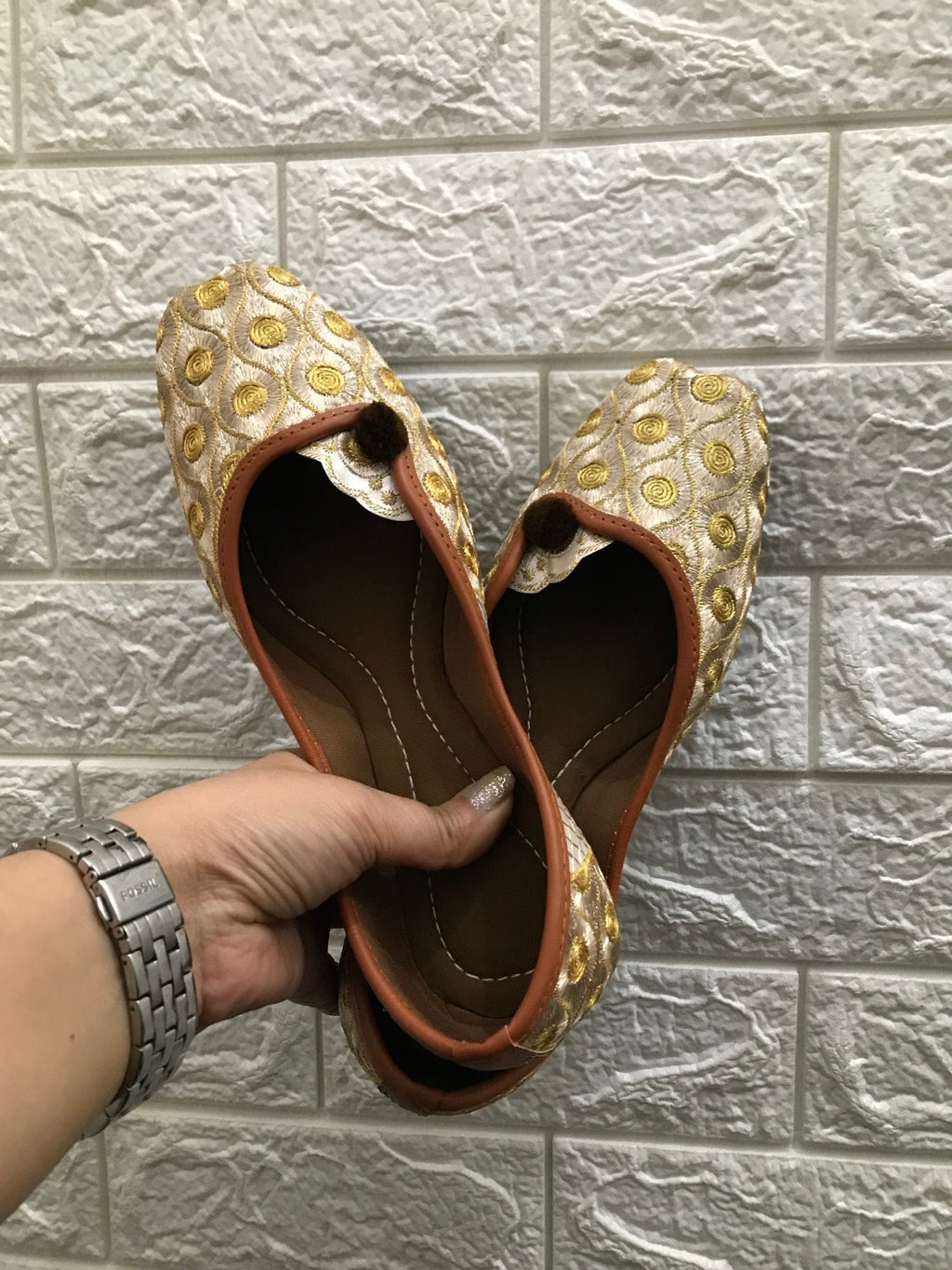 Desi Colour Women Indian Ethnic Footwear-Gold Side Flip-1 | Grocsy