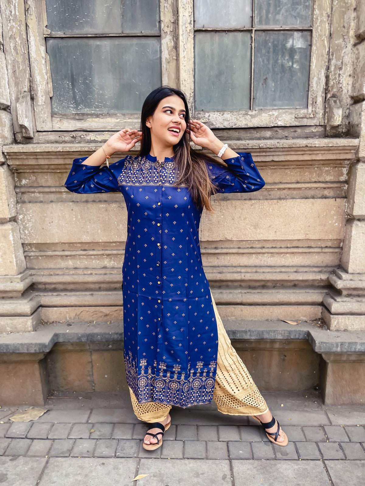 Jompers Women Navy Blue & Golden Block Print Straight Kurta | Grocsy
