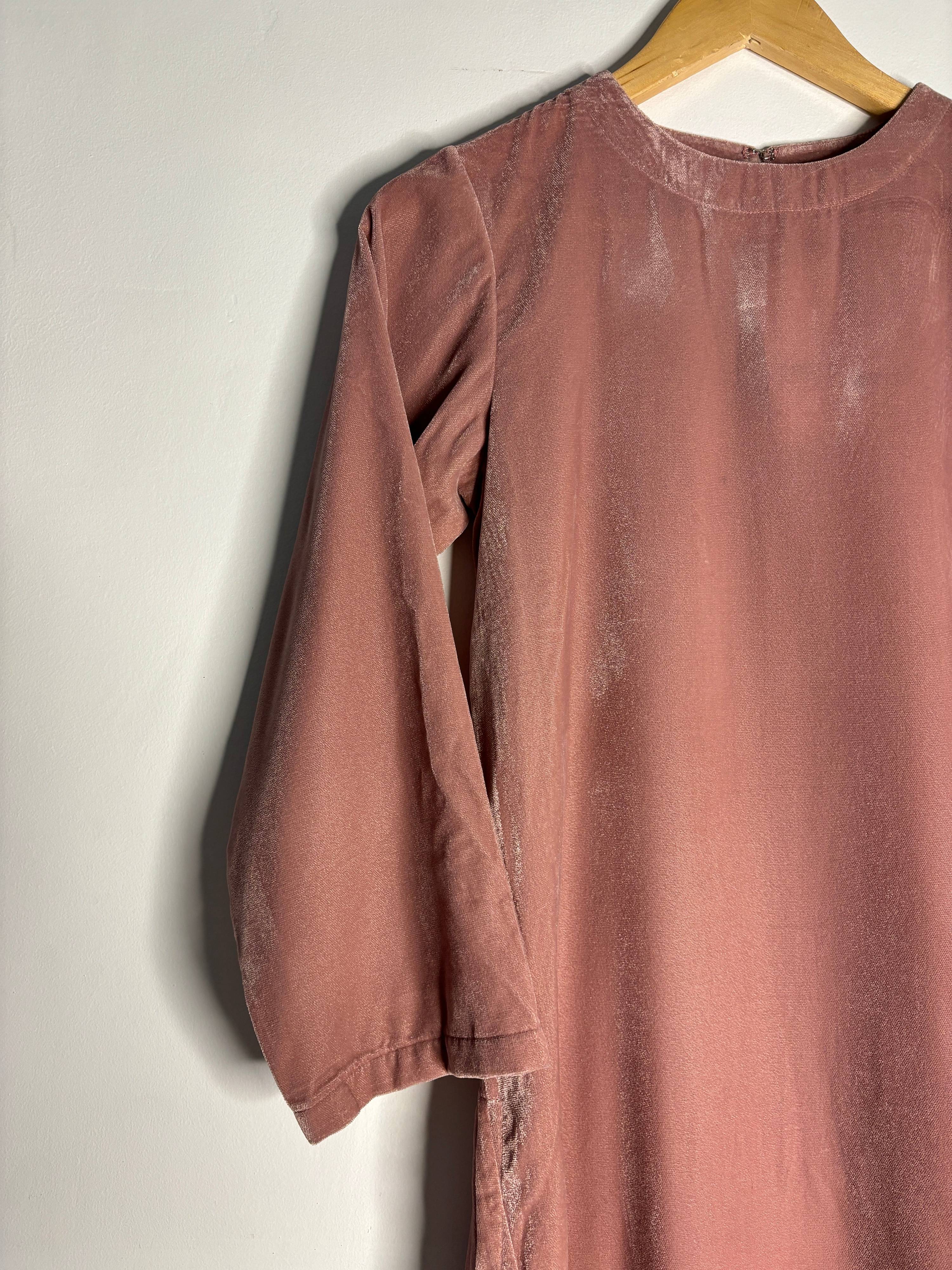 trueBrowns Light Pink Velvet High neck Kurta | Grocsy