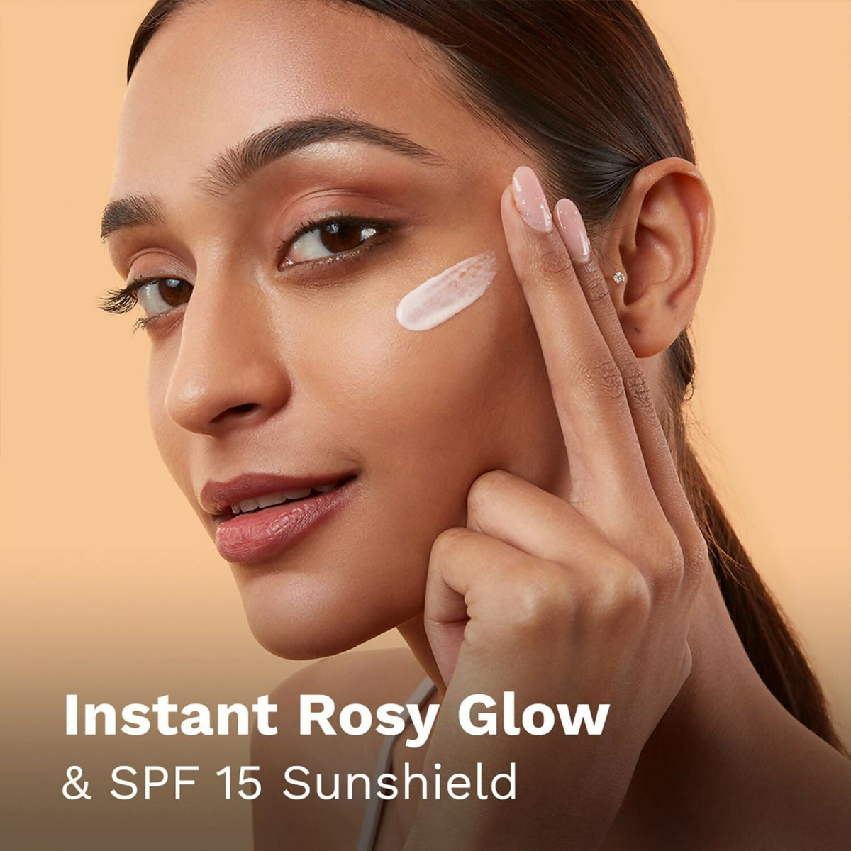 Pilgrim Illuminating Moisturizer For Instant Rosy Glow & SPF 15 with Australian Kakadu Plum | Grocsy