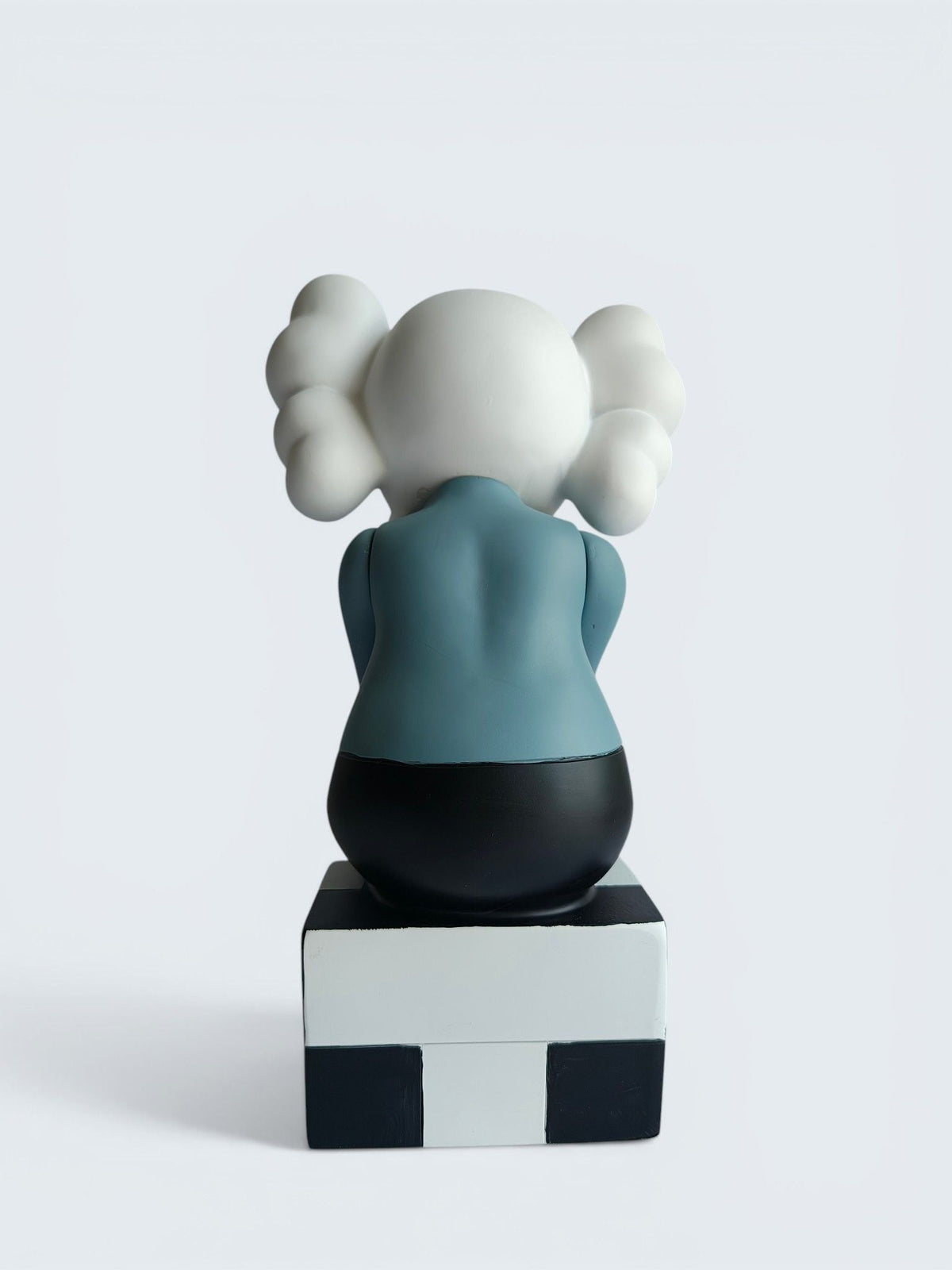 Sun Mun Decors KAWS-Inspired Companion Figure - Passing Through Face Cover | Grocsy