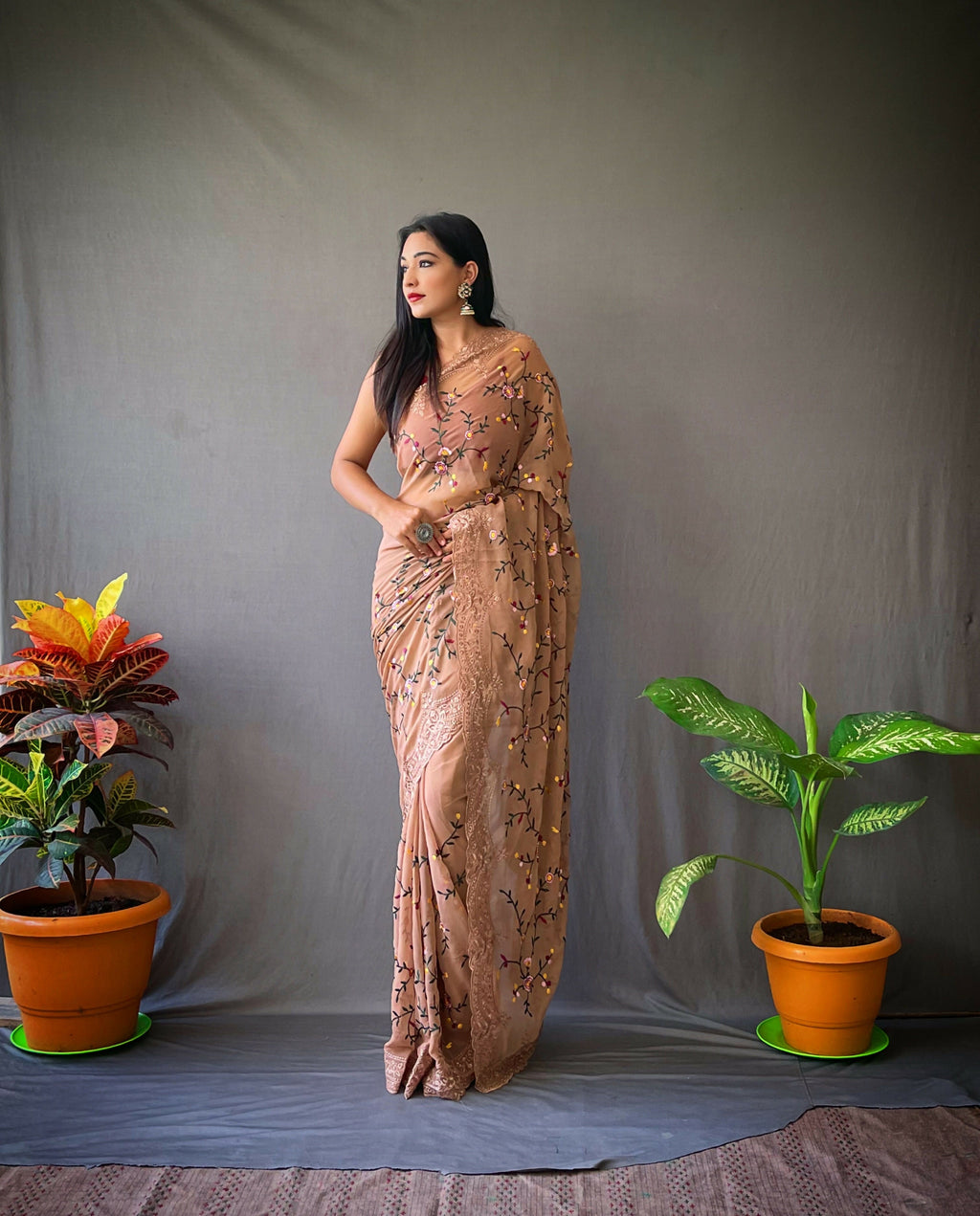 Vamsee Pearl 1 Brown Georgette Saree | Grocsy