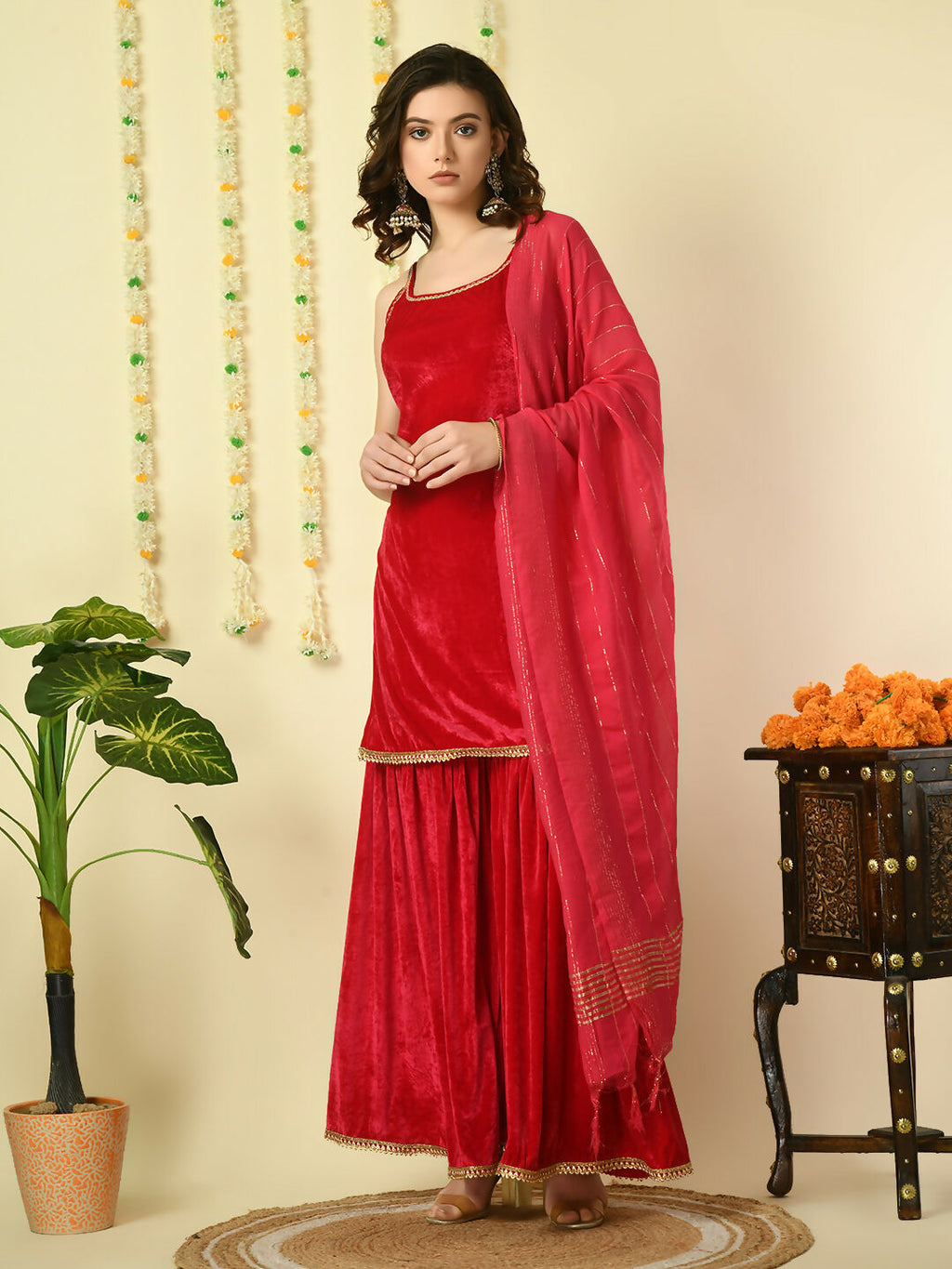 Myshka Women's Pink Velvet Kurti & Sharara With Dupatta Party Sets | Grocsy