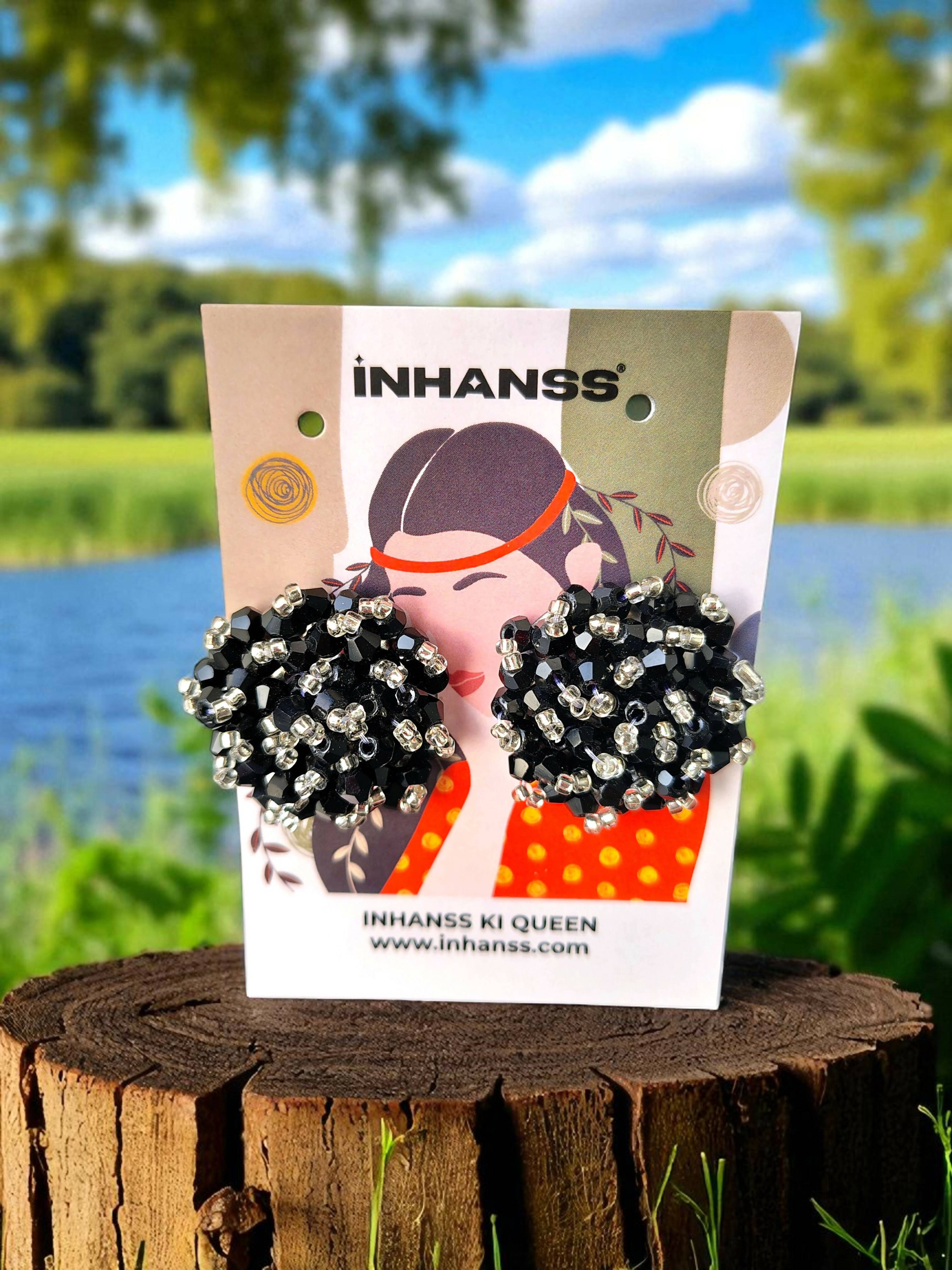 Inhanns Premium Everyday Studs - Black & White | Grocsy