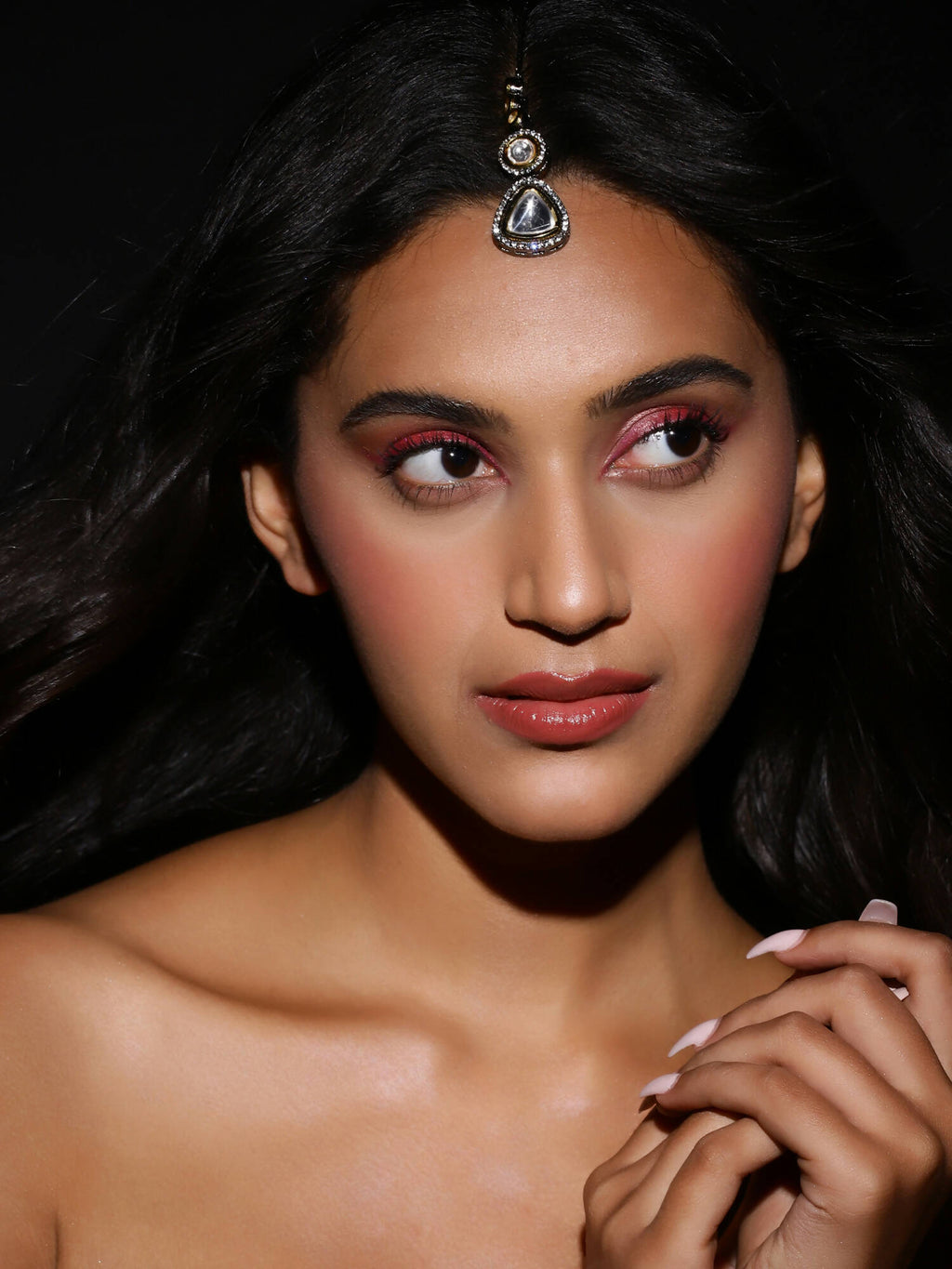 Gold-Polished Gold-Toned Kundan Maang Tikka - Ruby Raang | Grocsy