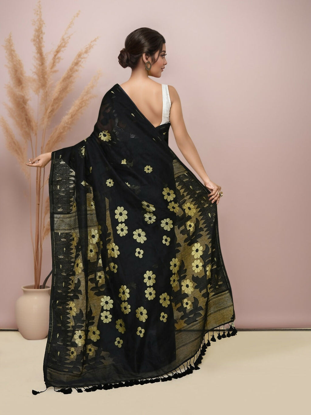Joban Fashion Black Cotton Blend Jamdani Saree | Grocsy