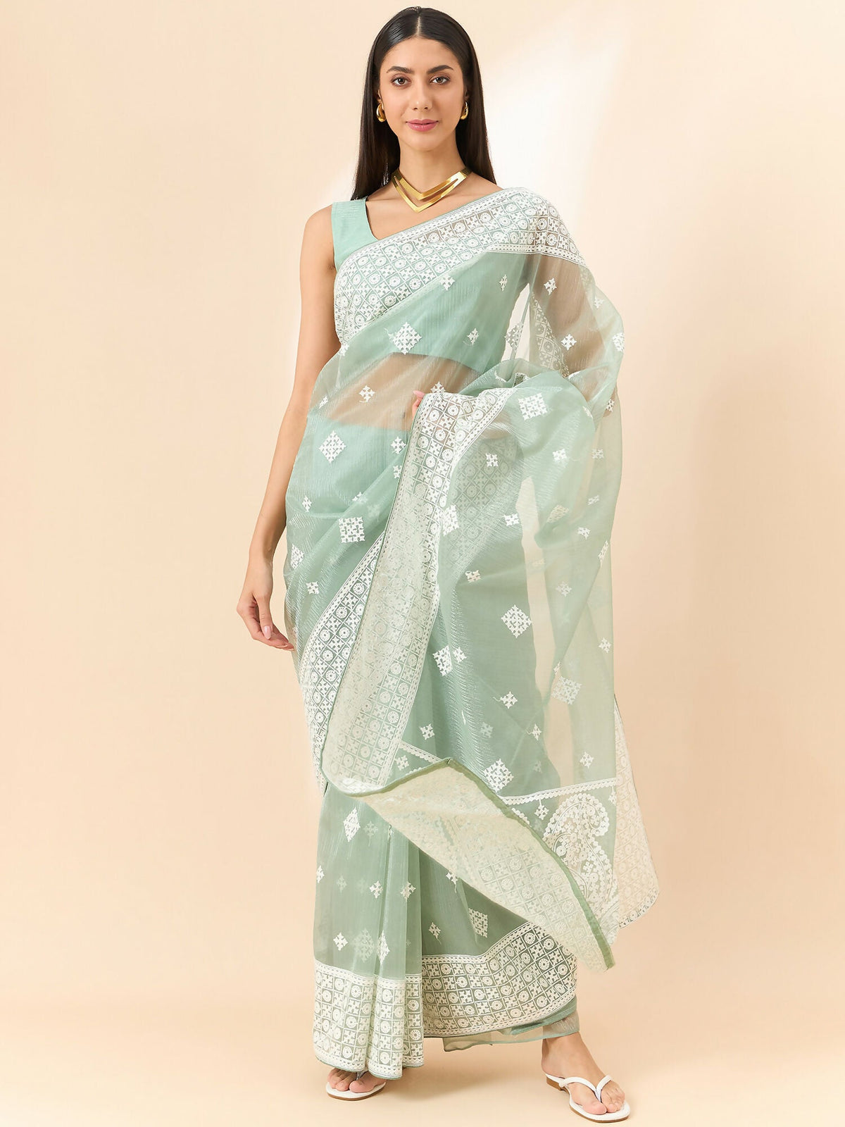 Green Organza Geometric Embroidered Saree with Unstitched Blouse Piece - Roozal | Grocsy