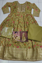 Vastranavya Green Floral Printed Anarkali Suit Set with Foil Mirror Work | Grocsy