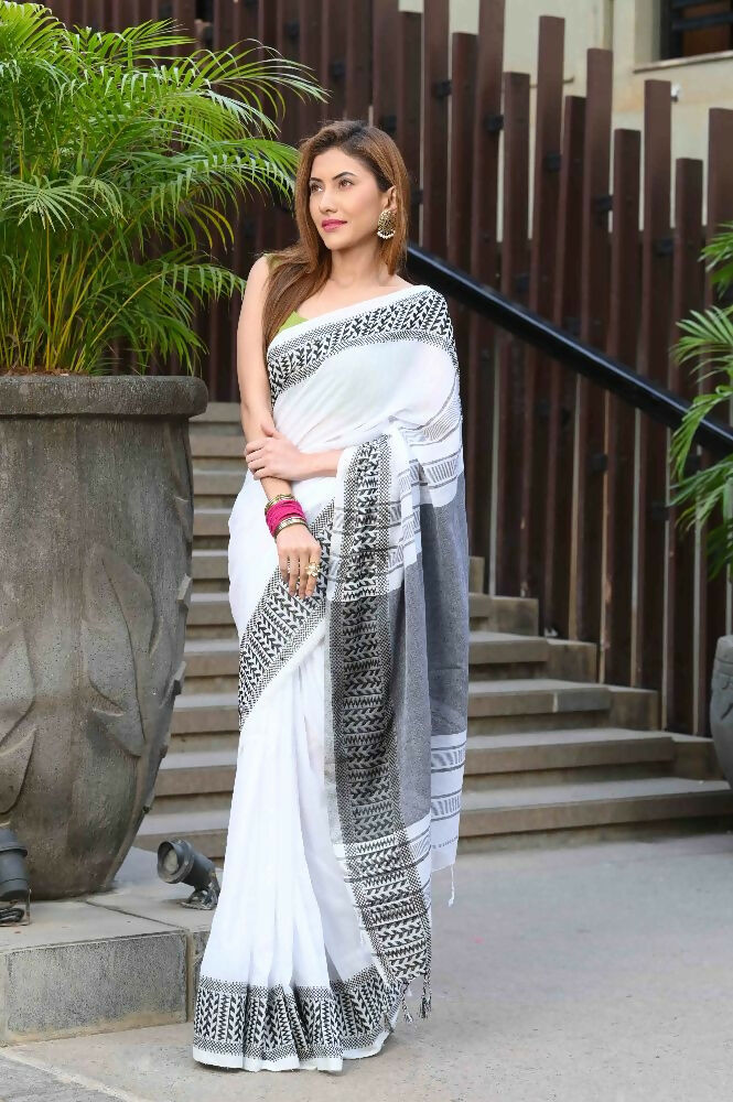 Beatitude White Cotton Jacquard Border Tangail Handloom Saree | Grocsy