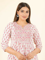 Aramya White Soft Cotton Floral Panelled Kurta for Women | Grocsy