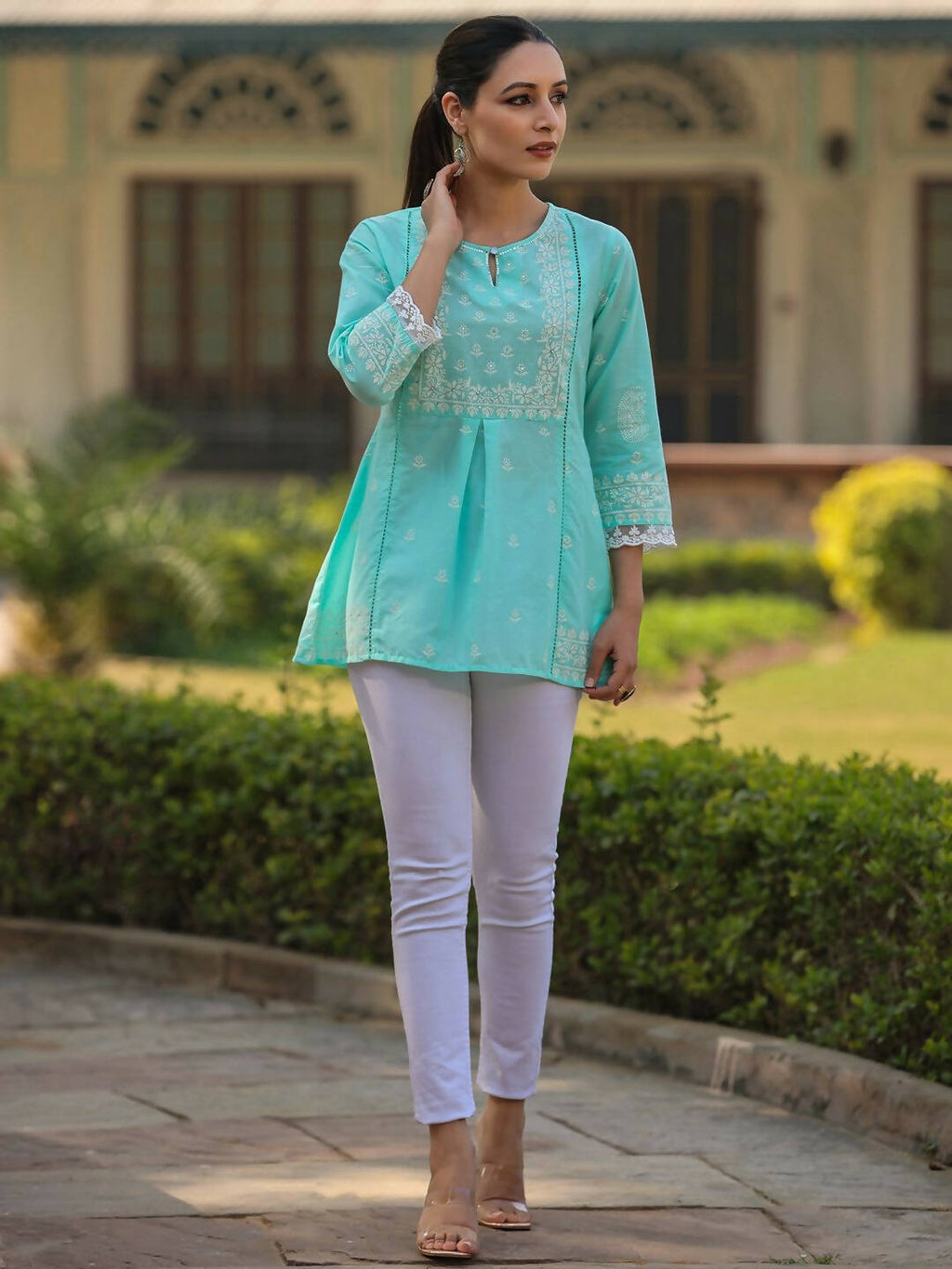 Juniper Women's Aqua Cambric Floral Printed Tunic | Grocsy