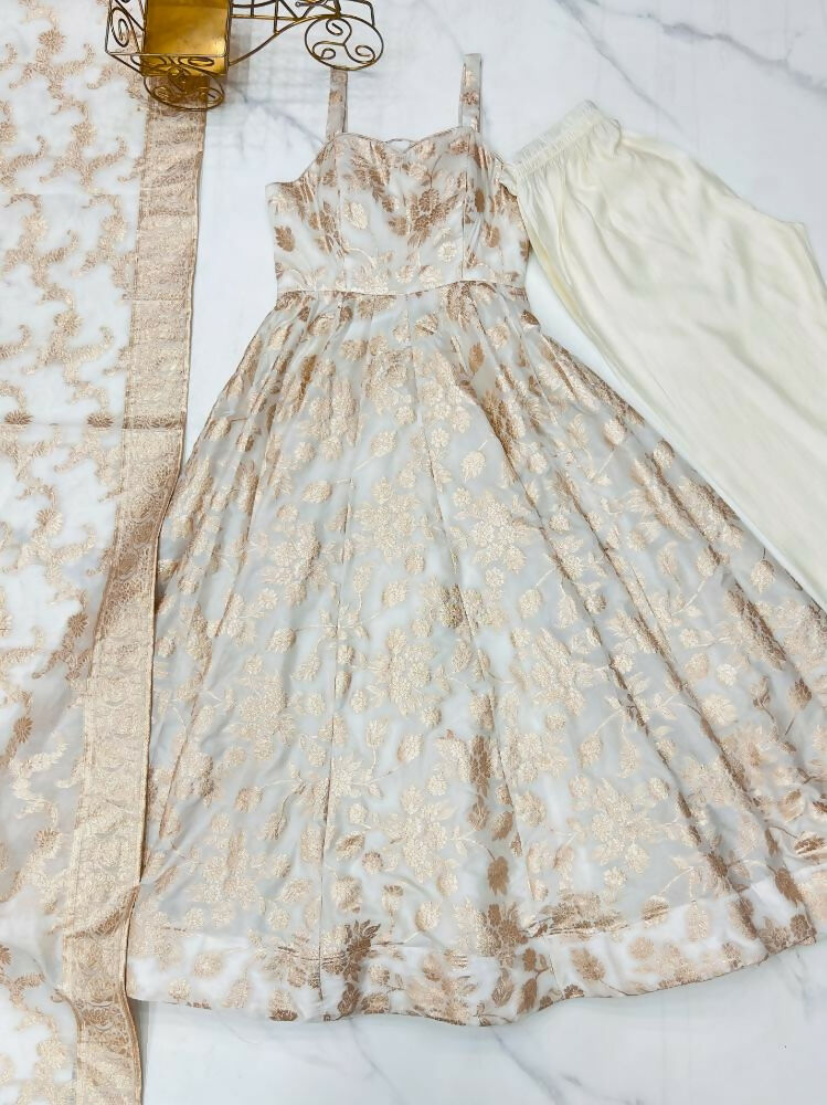 The52 Women's Gorgeous Jacquard Work Jacquard Silk Fabric Flared Anarkali Pant and Dupatta Set-White | Grocsy