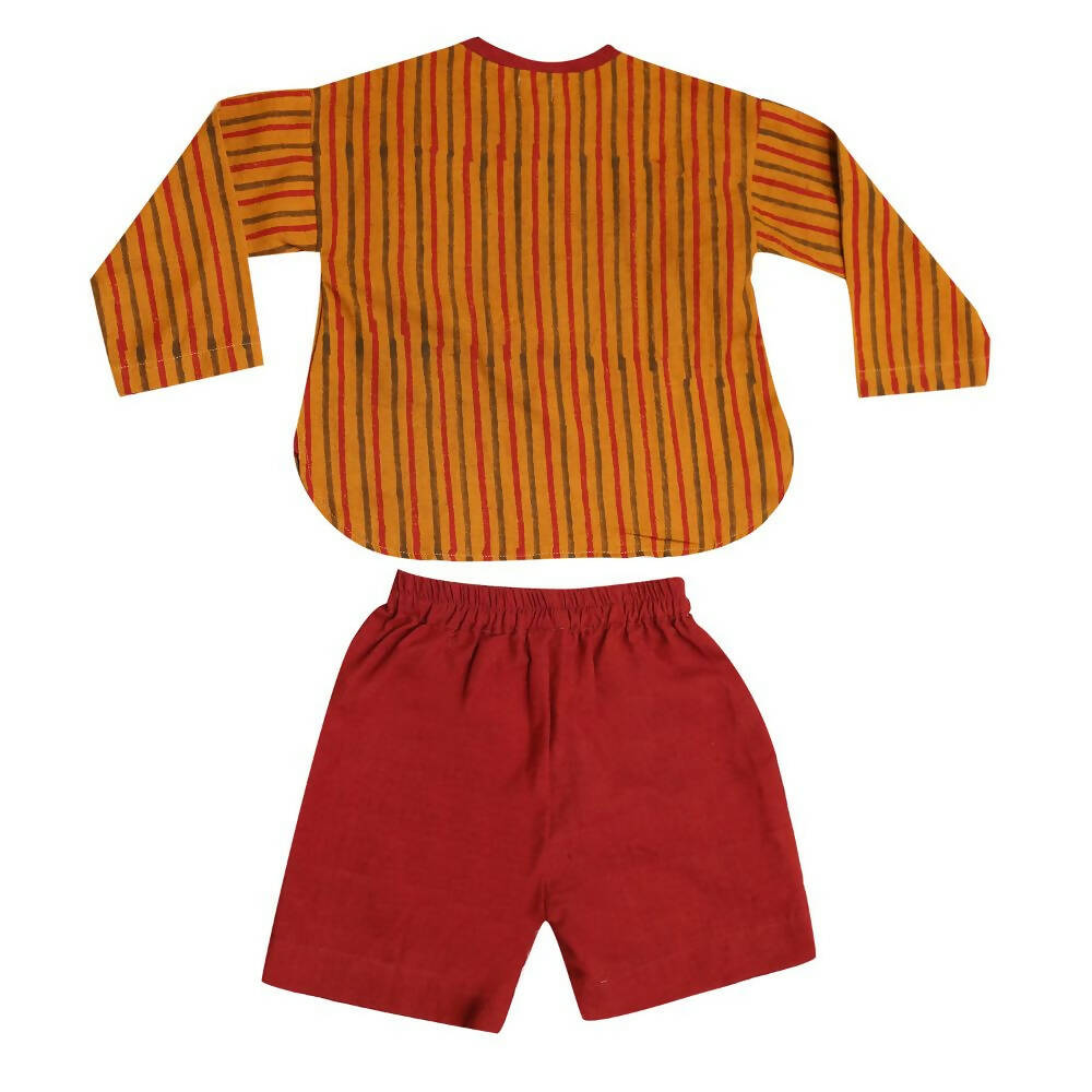 Mhyssa Kong Full sleeve Orange Kurta with Maroon Shorts Set For Kids | Grocsy