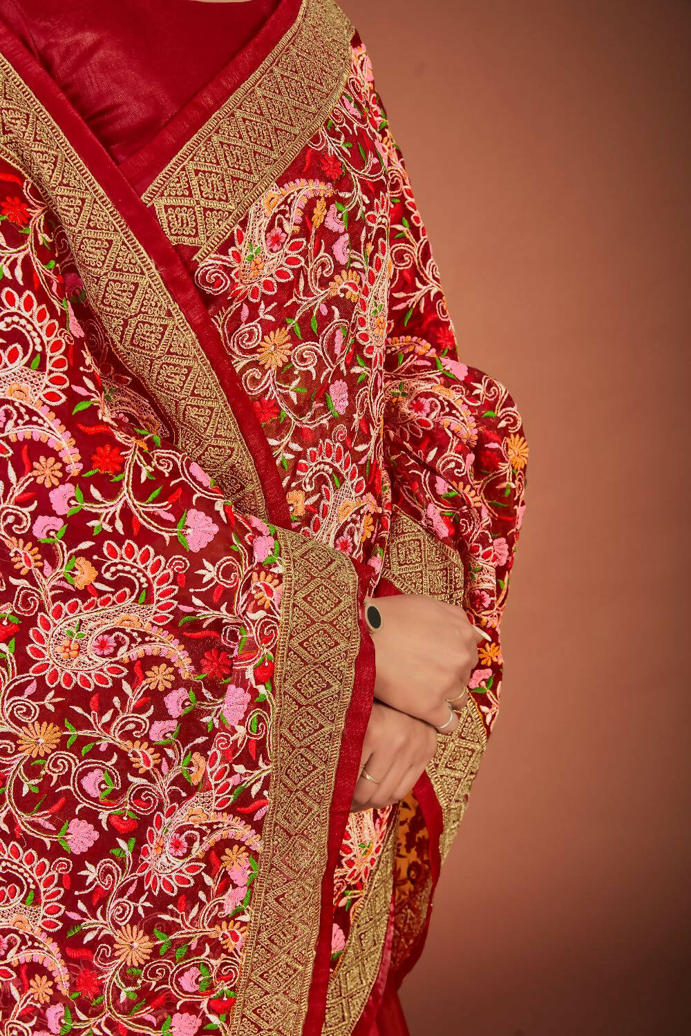 Vamsee Maroon Organza Saree | Grocsy