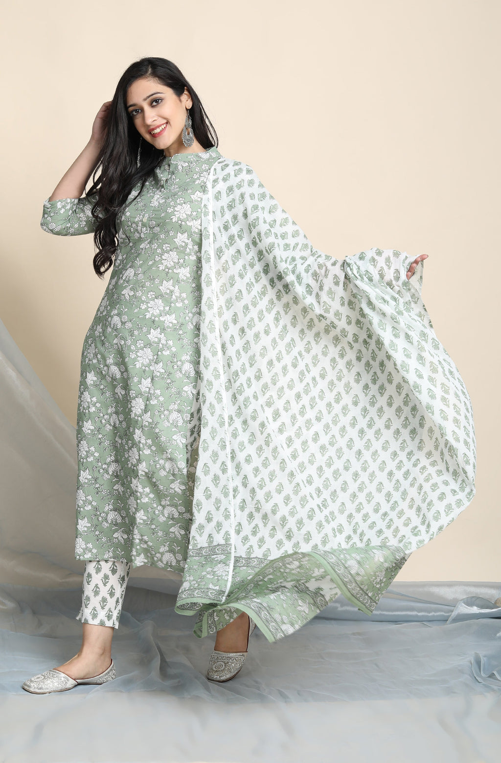 Janasya Women's Light Green Cotton Floral Print Kurta With Pant And Dupatta | Grocsy