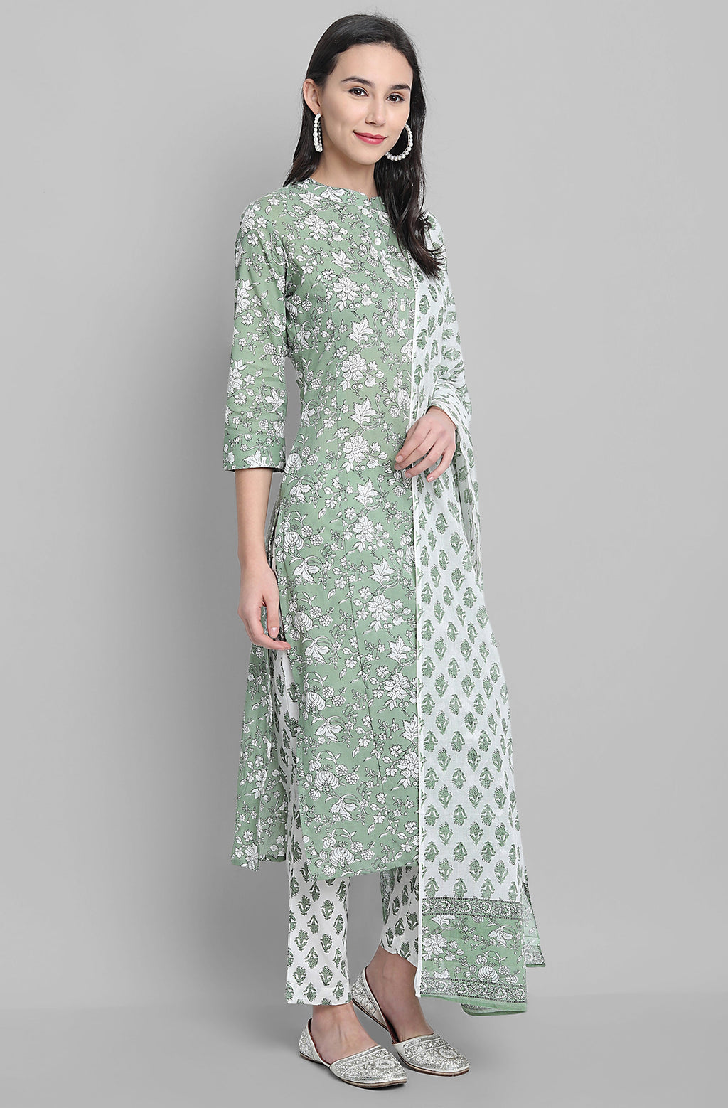 Janasya Women's Light Green Cotton Floral Print Kurta With Pant And Dupatta | Grocsy
