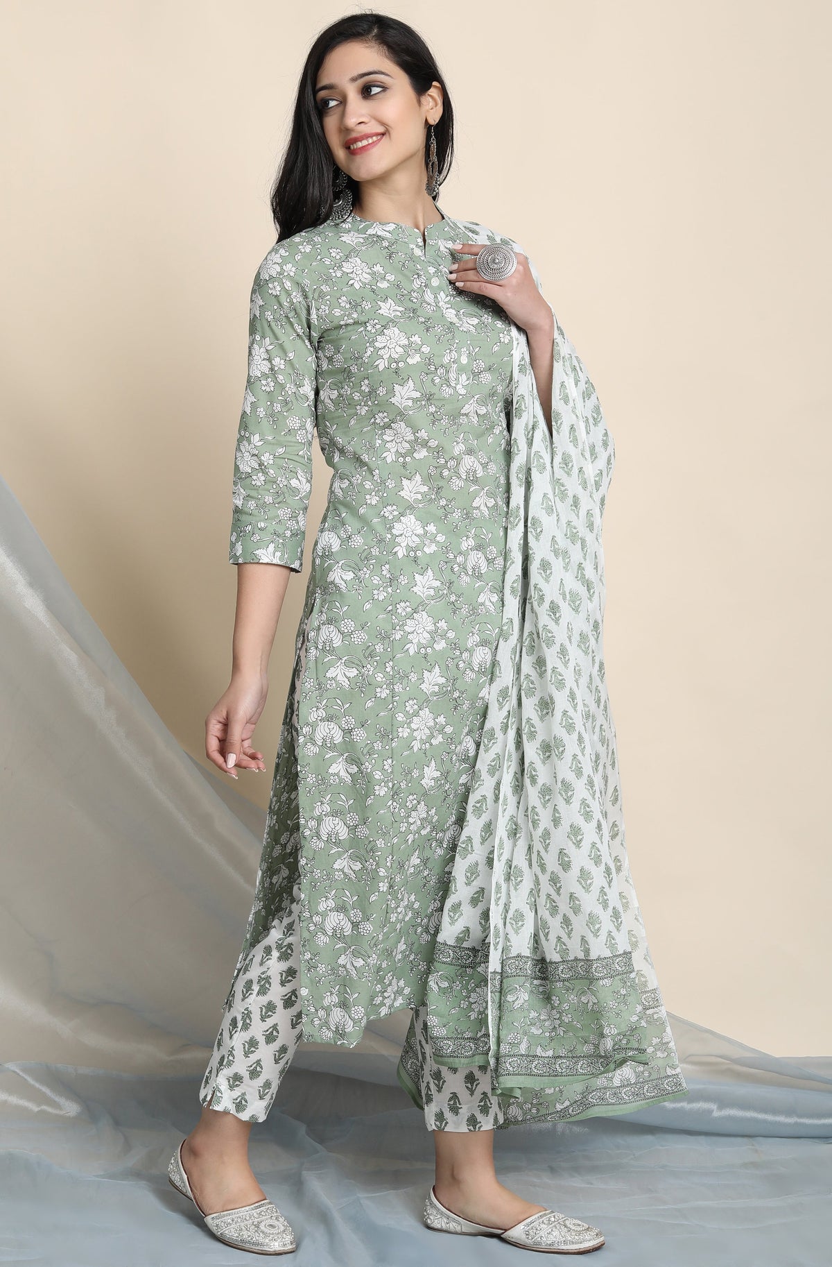 Janasya Women's Light Green Cotton Floral Print Kurta With Pant And Dupatta | Grocsy