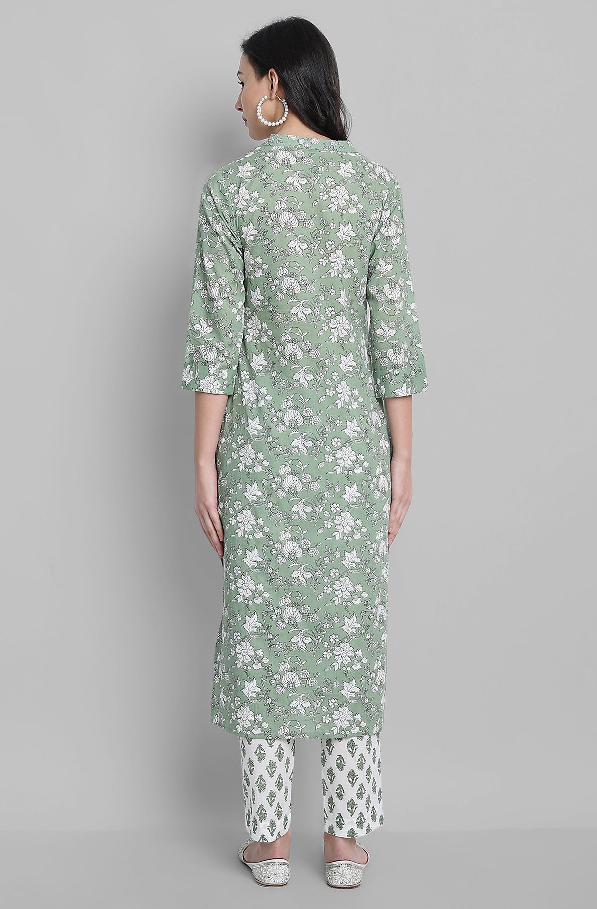 Janasya Women's Light Green Cotton Floral Print Kurta With Pant And Dupatta | Grocsy