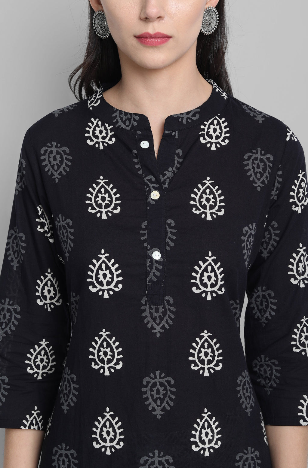 Janasya Women's Black Cotton Block Print Kurta With Palazzo And Dupatta | Grocsy