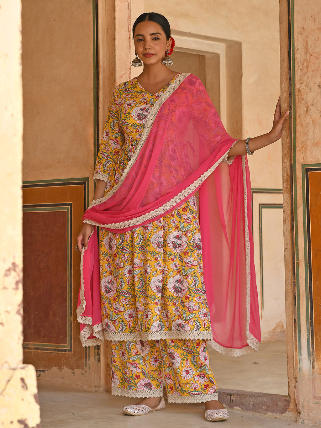 Janasya Women's Yellow Cotton Floral Print Kurta With Palazzo And Dupatta | Grocsy