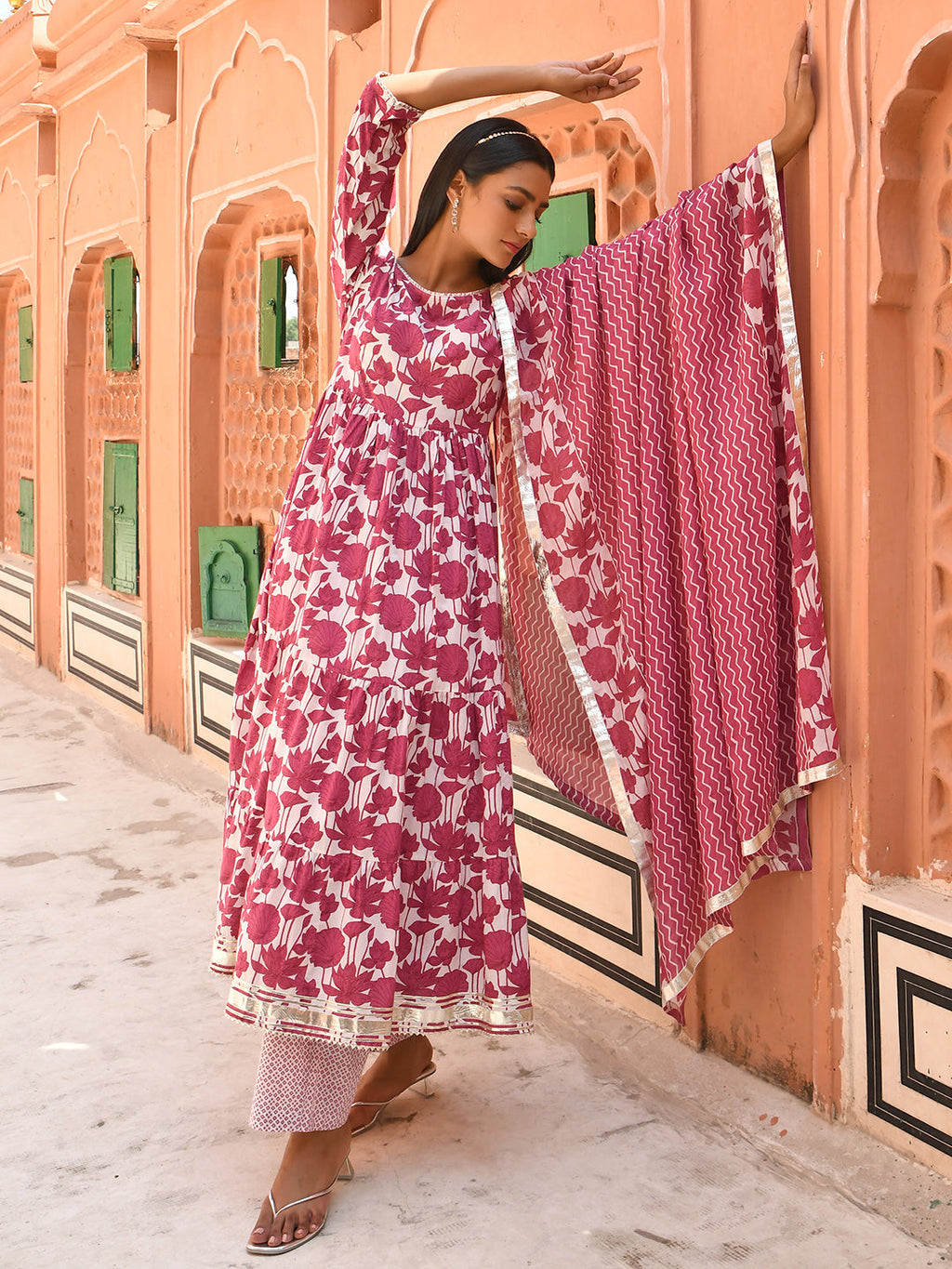 Janasya Women's White Cotton Floral Print Kurta With Palazzo And Dupatta | Grocsy
